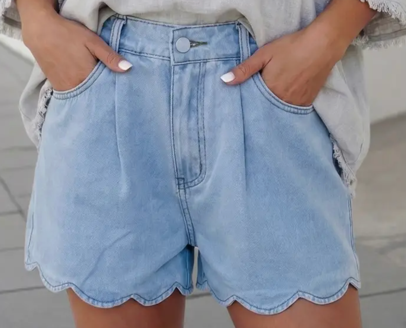 Scalloped Demin Shorts