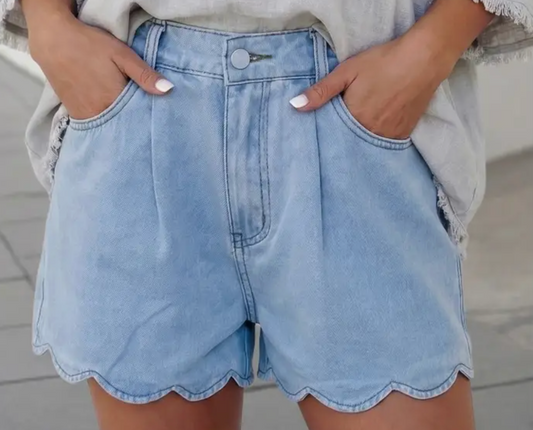 Scalloped Demin Shorts